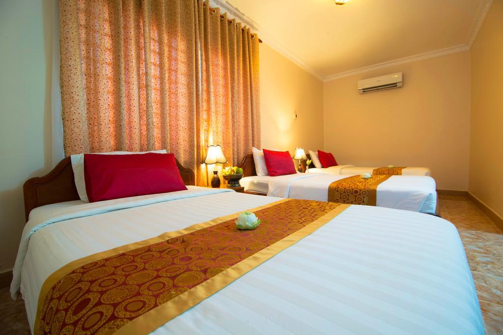 Reaksmey Chanreas Siem Reap