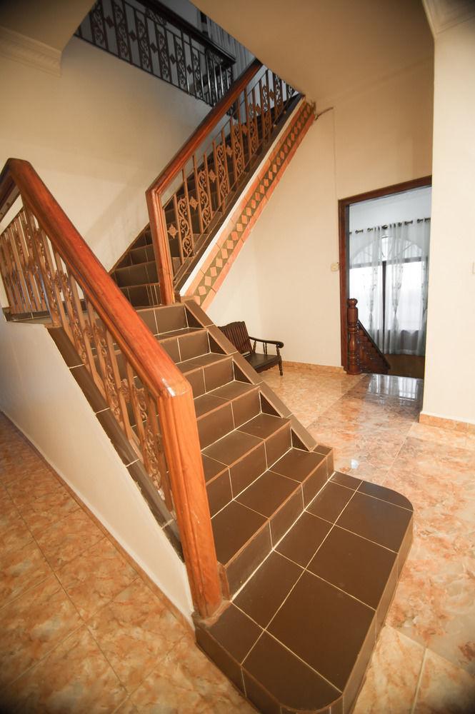 Reaksmey Chanreas Siem Reap